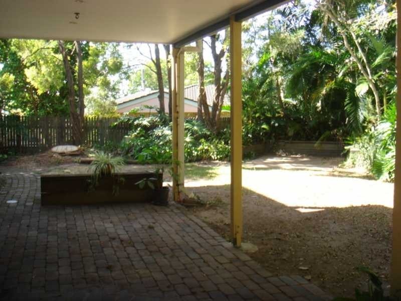 4 Pender Street, The Gap QLD 4061