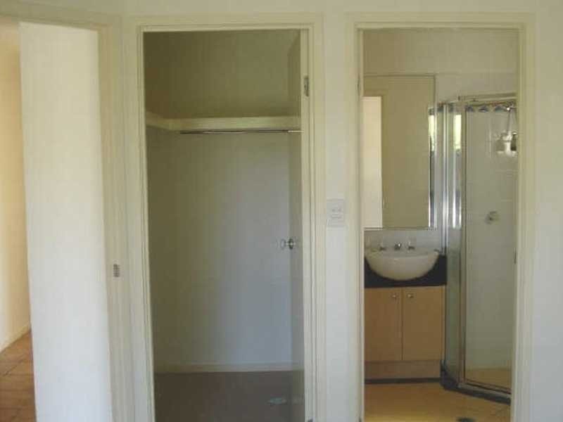 1 Paltarra Street, The Gap QLD 4061