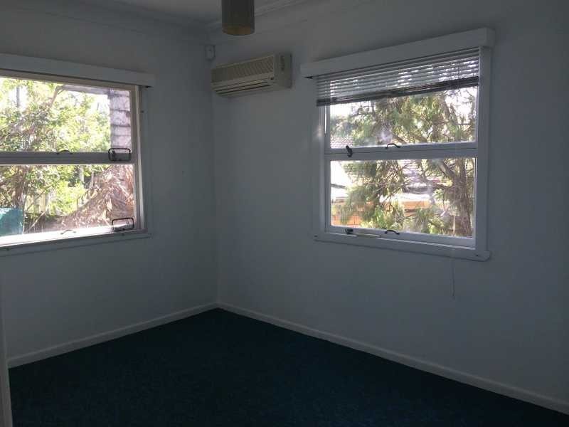 18 Ainsdale Street, Chermside West QLD 4032