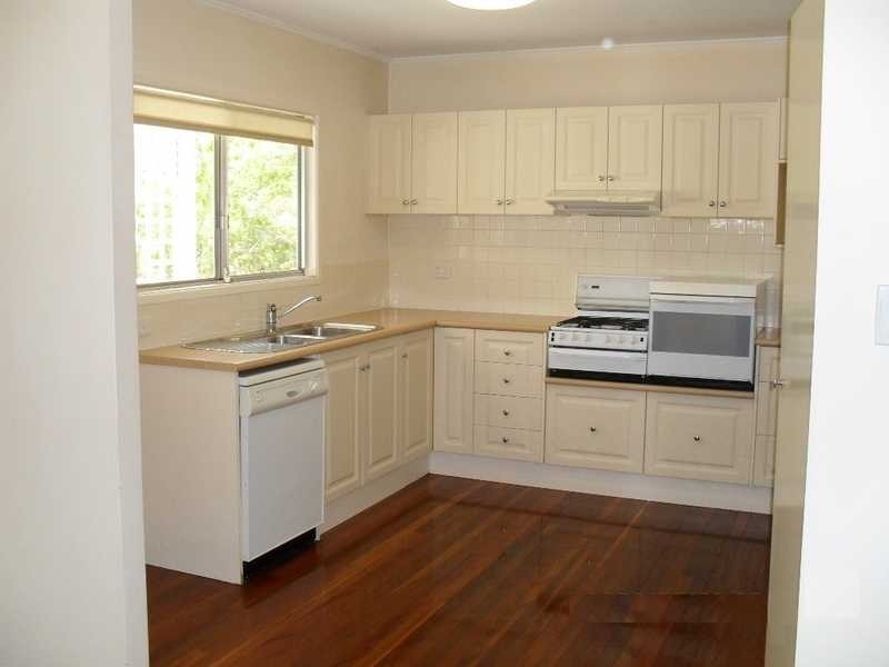 14 Mirrabooka Road, Ashgrove QLD 4060