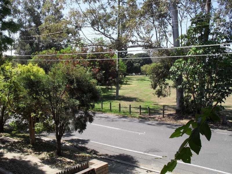 14 Mirrabooka Road, Ashgrove QLD 4060