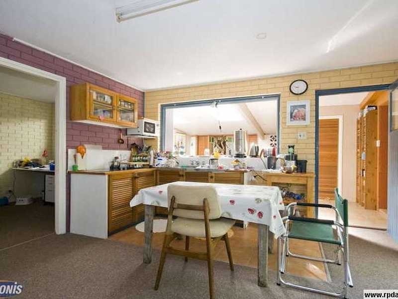 6 Devonhill Street, The Gap QLD 4061