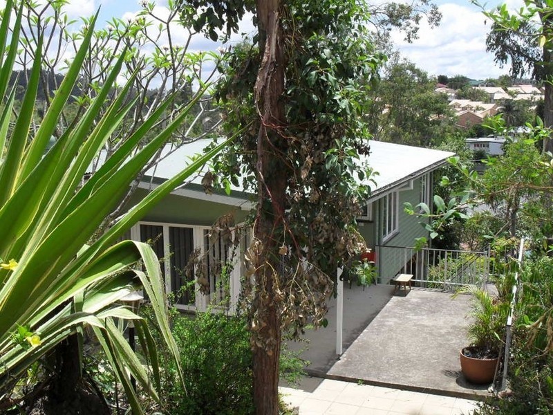 15 D’Aguilar Rd, The Gap QLD 4061