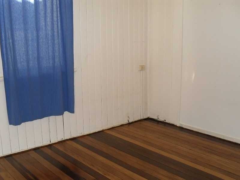 14 Thomas Street, Red Hill QLD 4059