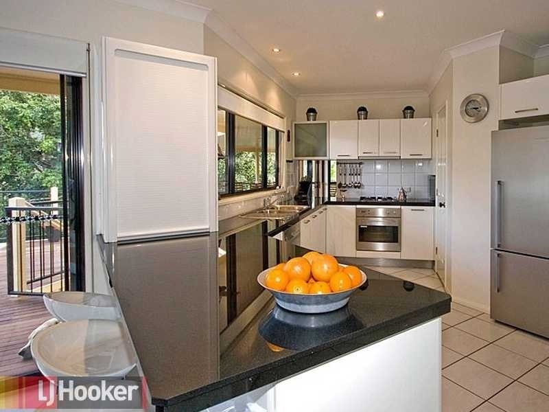 16 Glasgow Street, Ashgrove QLD 4060
