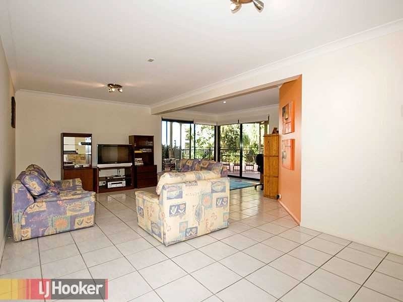 16 Glasgow Street, Ashgrove QLD 4060