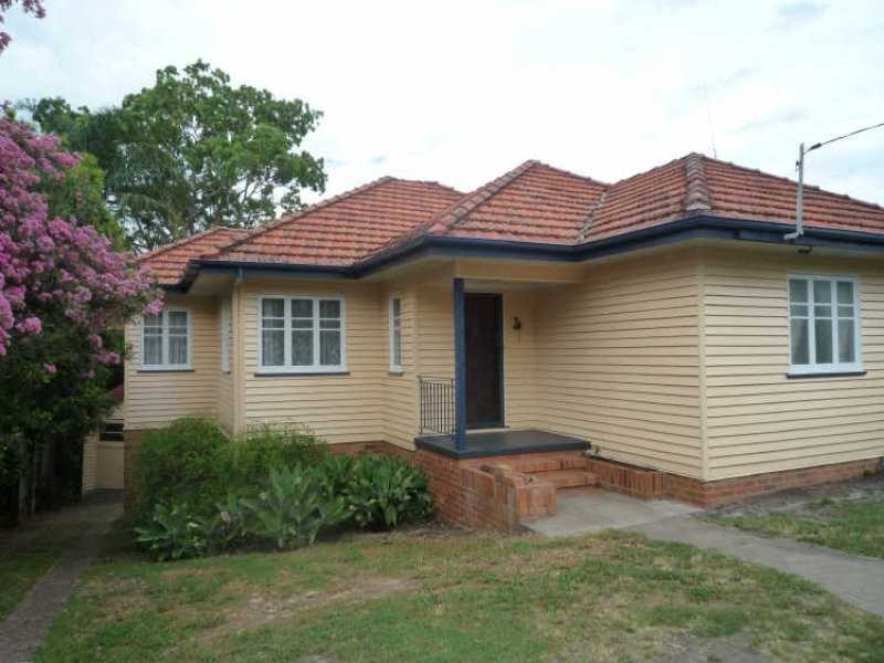 306 Banks Street, Ashgrove QLD 4060