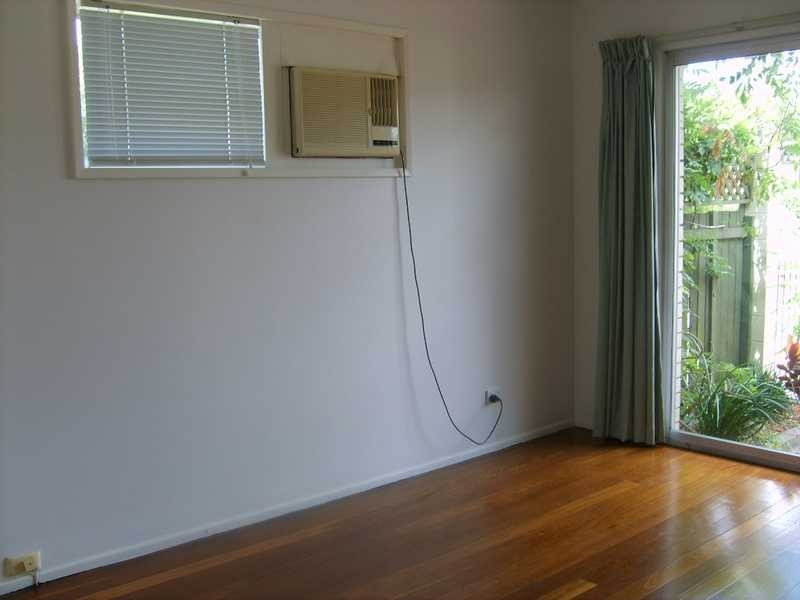 7 Glen Road, The Gap QLD 4061