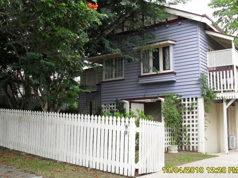 16 Parker Street, Newmarket QLD 4051