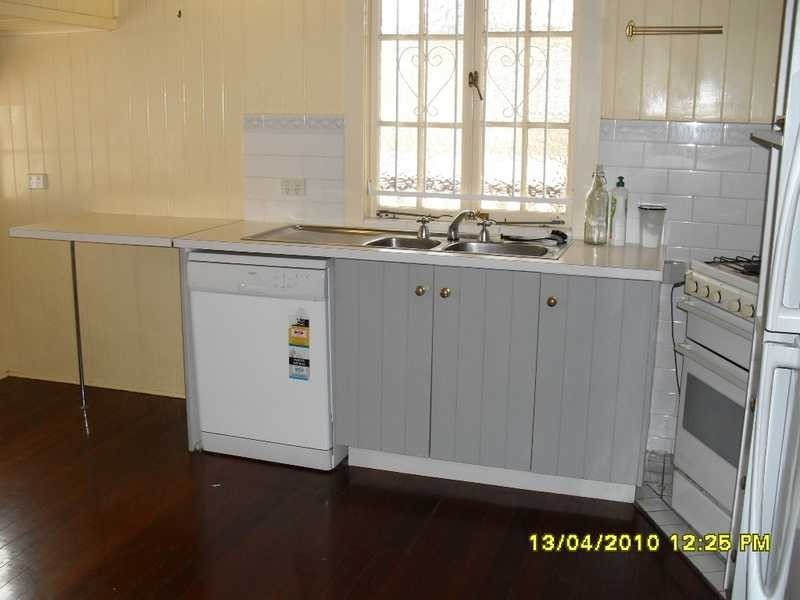 16 Parker Street, Newmarket QLD 4051