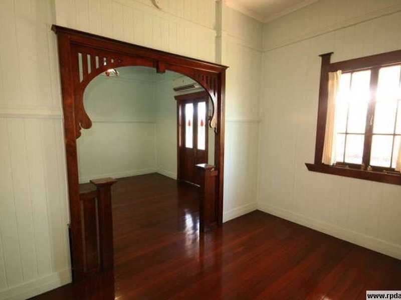 16 Parker Street, Newmarket QLD 4051