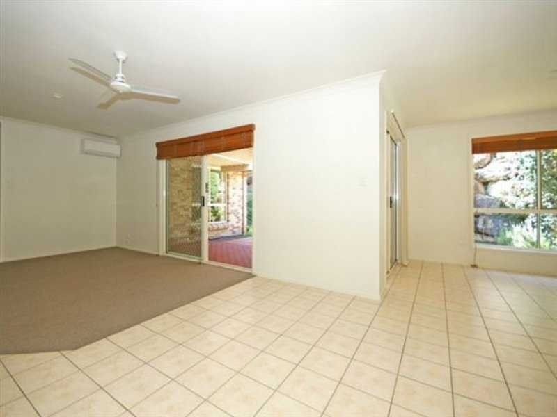 32 Doyle Place, The Gap QLD 4061