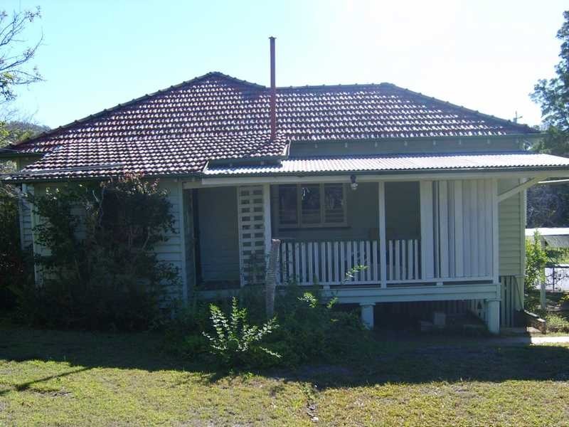 61 Girraween Grove, Ashgrove QLD 4060