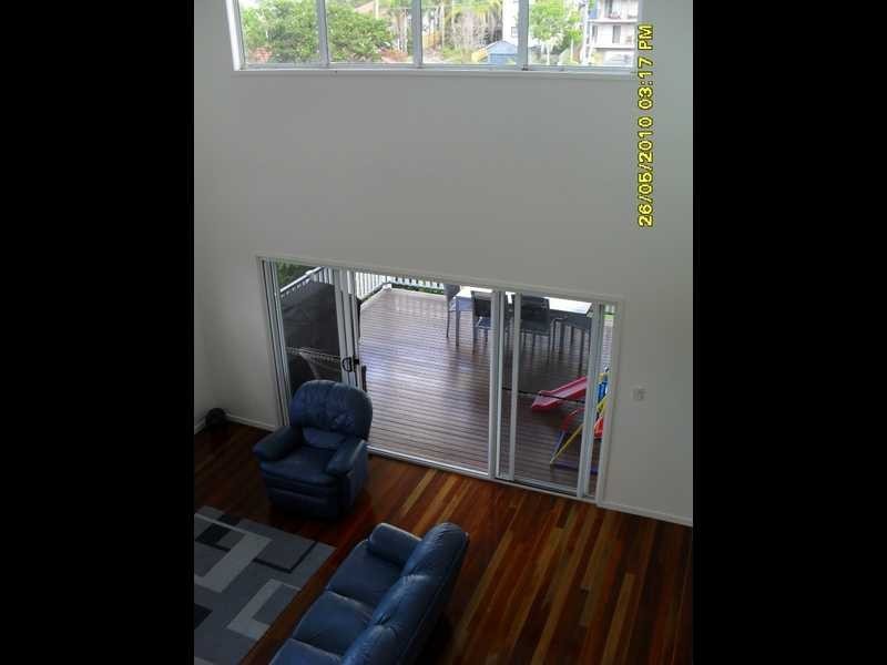 70 Broomfield Street, Taringa QLD 4068