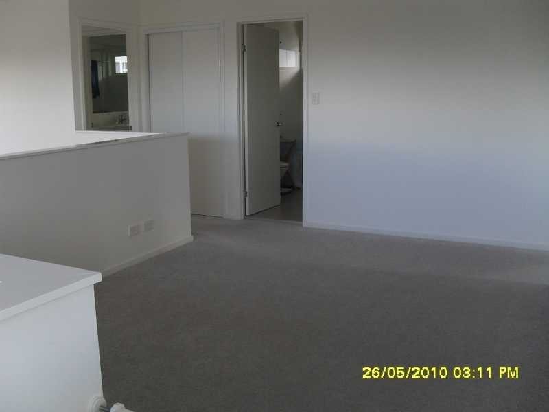 70 Broomfield Street, Taringa QLD 4068