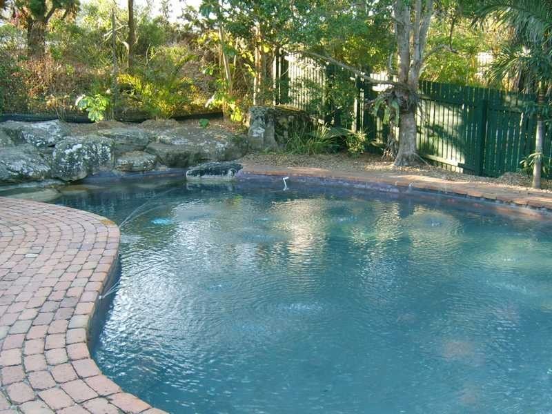 10 Ballybritt Street, The Gap QLD 4061