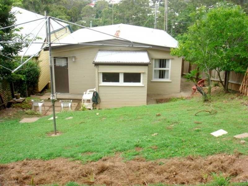 2/238 Boundary Road, Bardon QLD 4065