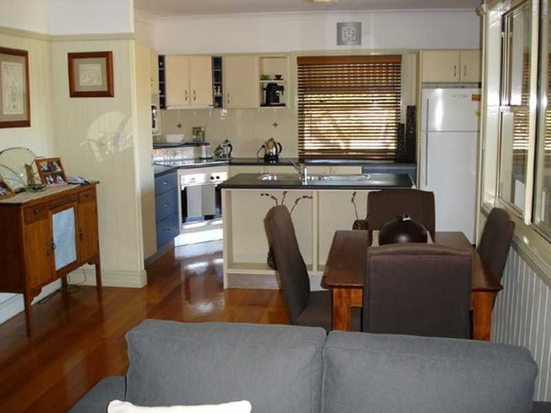 6 Laruma Street, Ashgrove QLD 4060