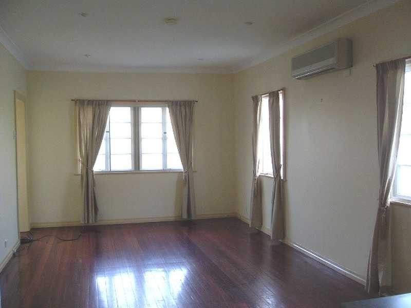 70 Lindsay Street, Ashgrove QLD 4060