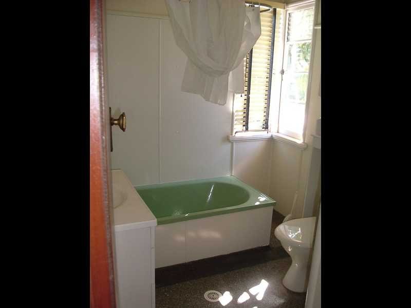 240 Shaw Road, Wavell Heights QLD 4012