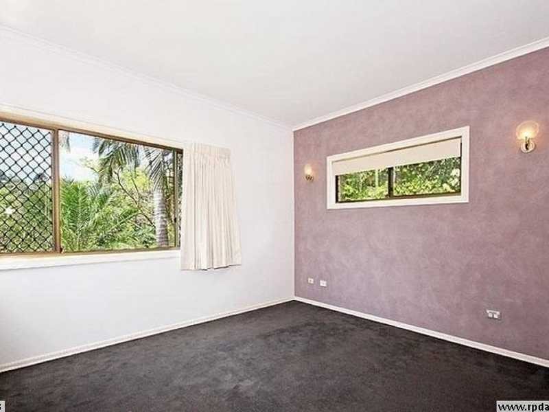 28 Birkridge Place, The Gap QLD 4061