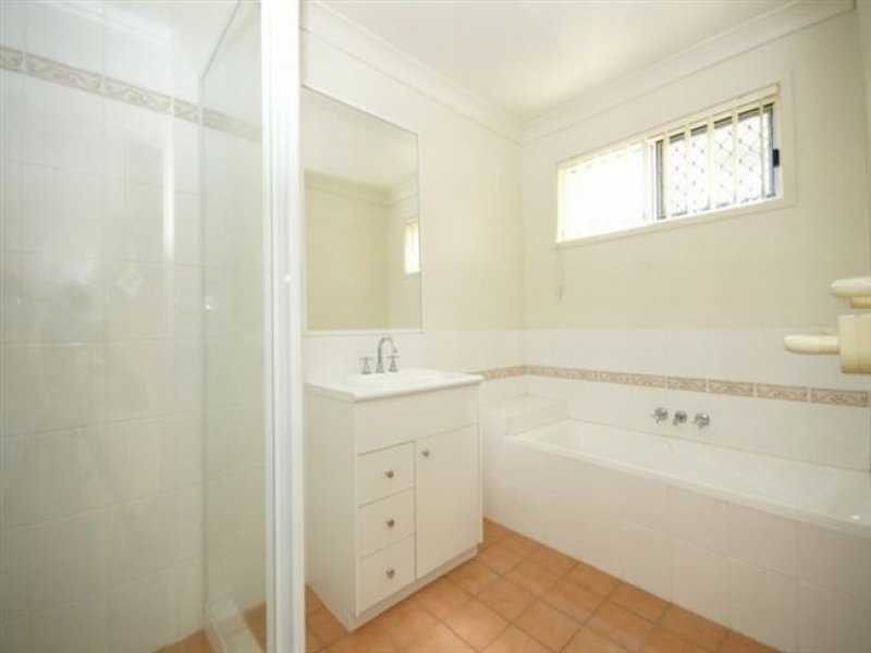 32 Doyle Place, The Gap QLD 4061