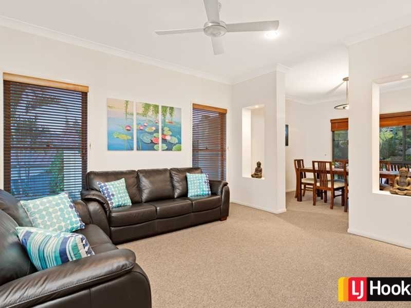 8 Orbital Close, Bridgeman Downs QLD 4035