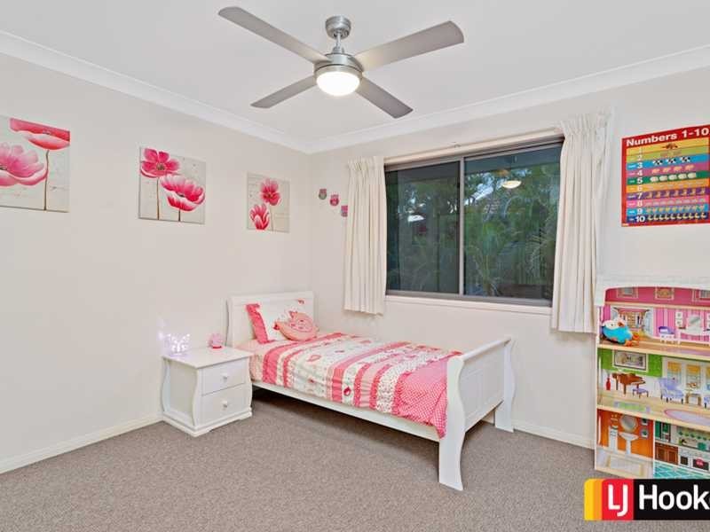 8 Orbital Close, Bridgeman Downs QLD 4035