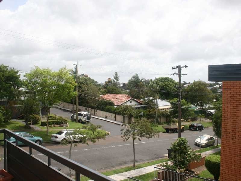 4/125 Brook Street, Lutwyche QLD 4030