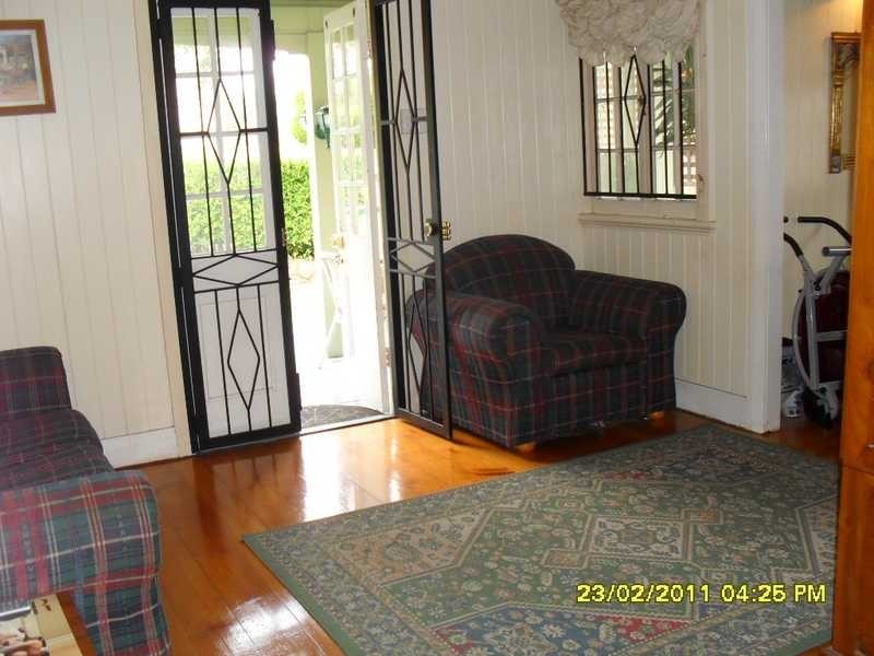 27 Cavell Terrace, Ashgrove QLD 4060