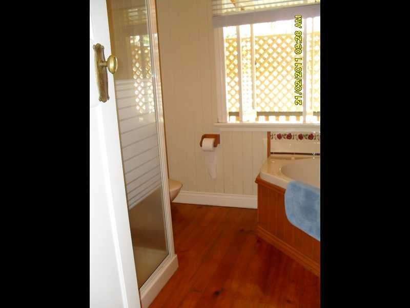 33 Kinkade Ave, Ashgrove QLD 4060