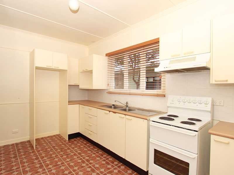 9 Romea Street, The Gap QLD 4061