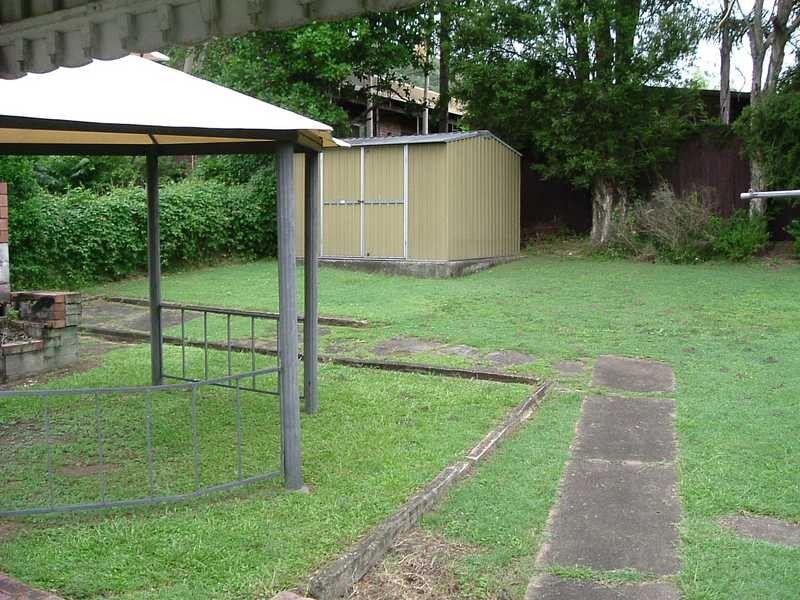 17 Acton Street, Ashgrove QLD 4060