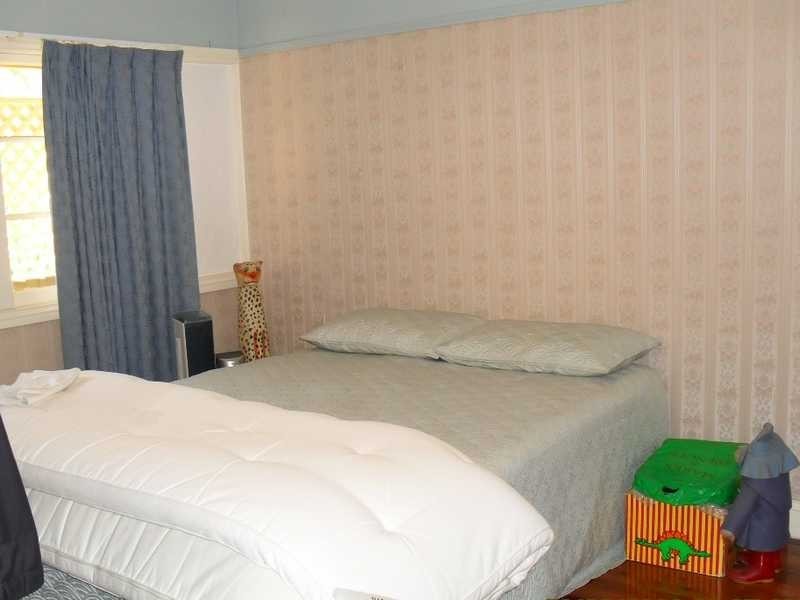 33 Kinkade Avenue, Ashgrove QLD 4060