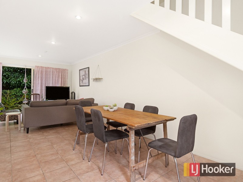 8/19 Baradine Street, Newmarket QLD 4051