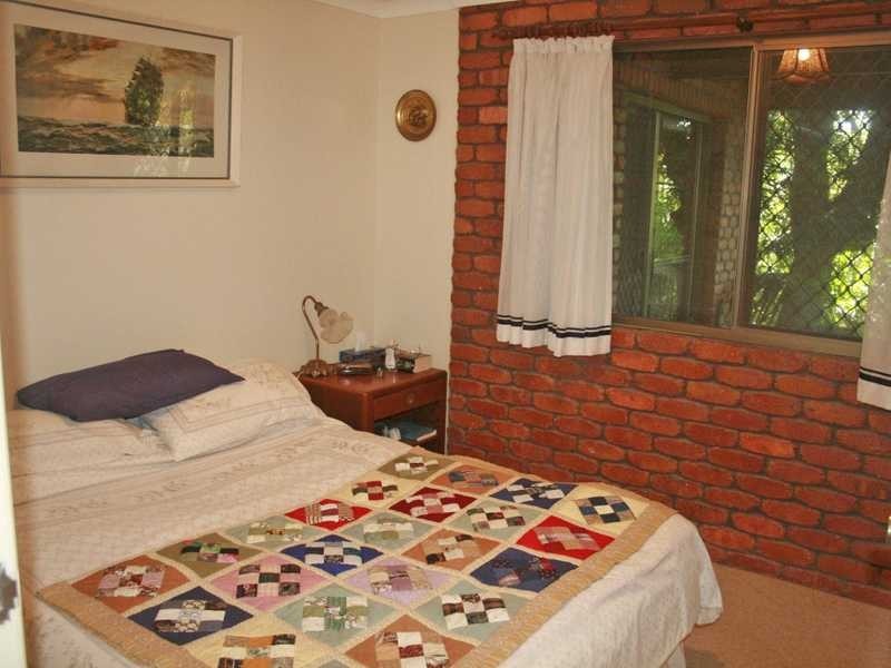 4 Bruckner Street, The Gap QLD 4061