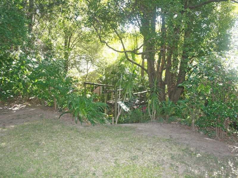 4 Bruckner Street, The Gap QLD 4061