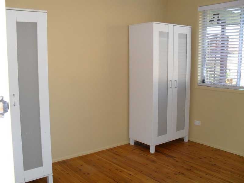 11 Locust Street, The Gap QLD 4061