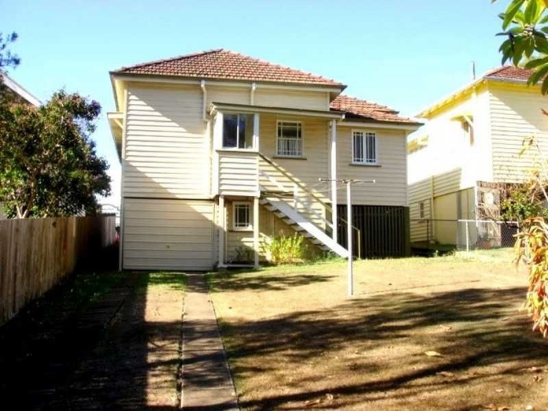 26 Stewart Road, Ashgrove QLD 4060