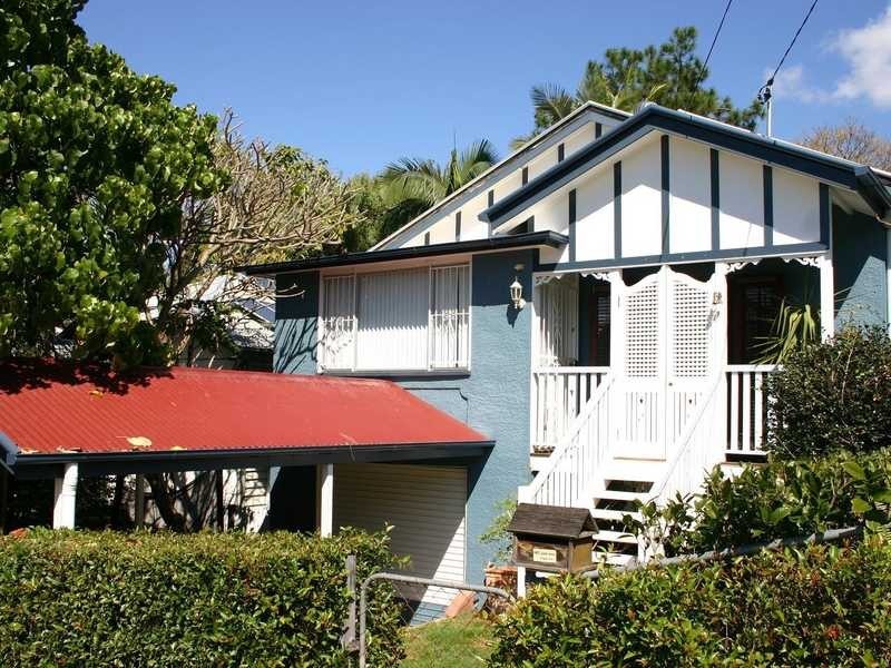 28 Dorset Street, Ashgrove QLD 4060