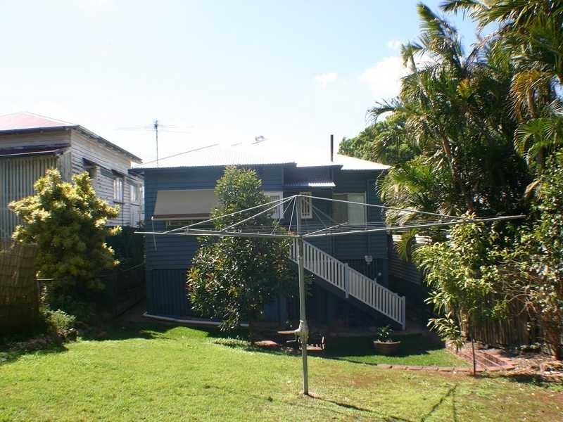 28 Dorset Street, Ashgrove QLD 4060