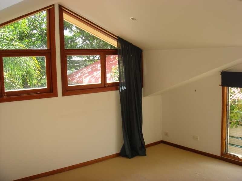 6 Yardley Avenue, Ashgrove QLD 4060