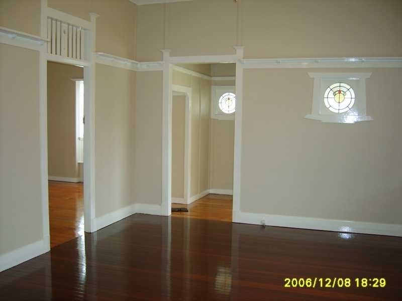 14 Holmesbrook Street, Ashgrove QLD 4060