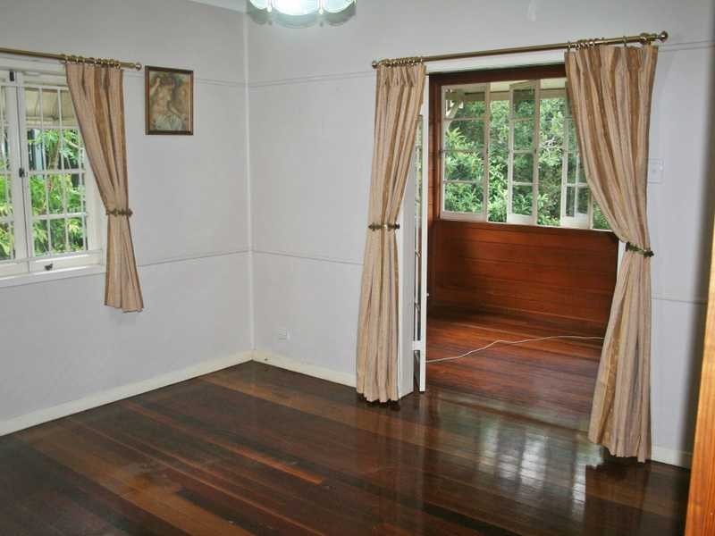 20 Glenrosa Road, Red Hill QLD 4059