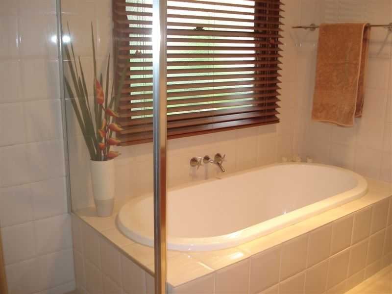 7 Gray Street, Red Hill QLD 4059