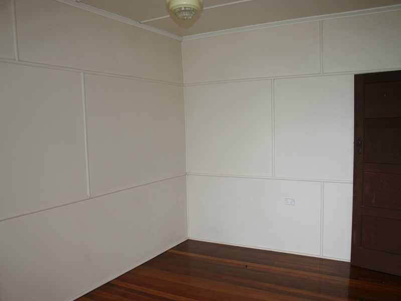 215 Banks Street, Newmarket QLD 4051