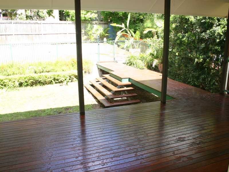 9 Pavonia Street, Ashgrove QLD 4060