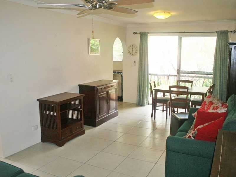 8/5 Gramere Avenue, Ashgrove QLD 4060
