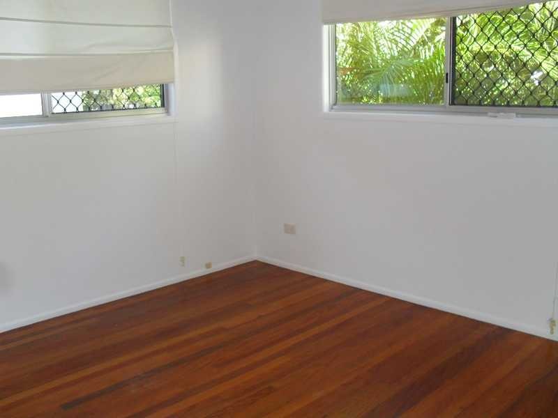 4 Dyne Street, Red Hill QLD 4059