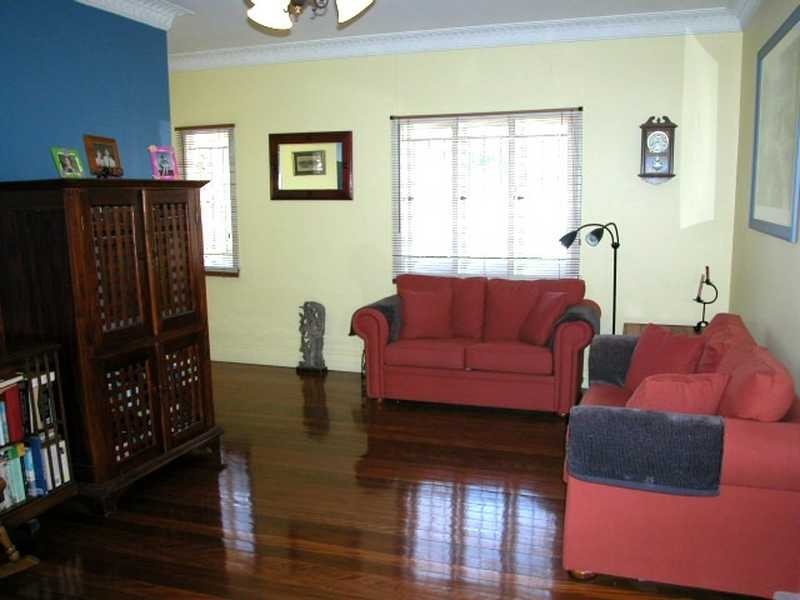 63 St Vincent Street, Ashgrove QLD 4060